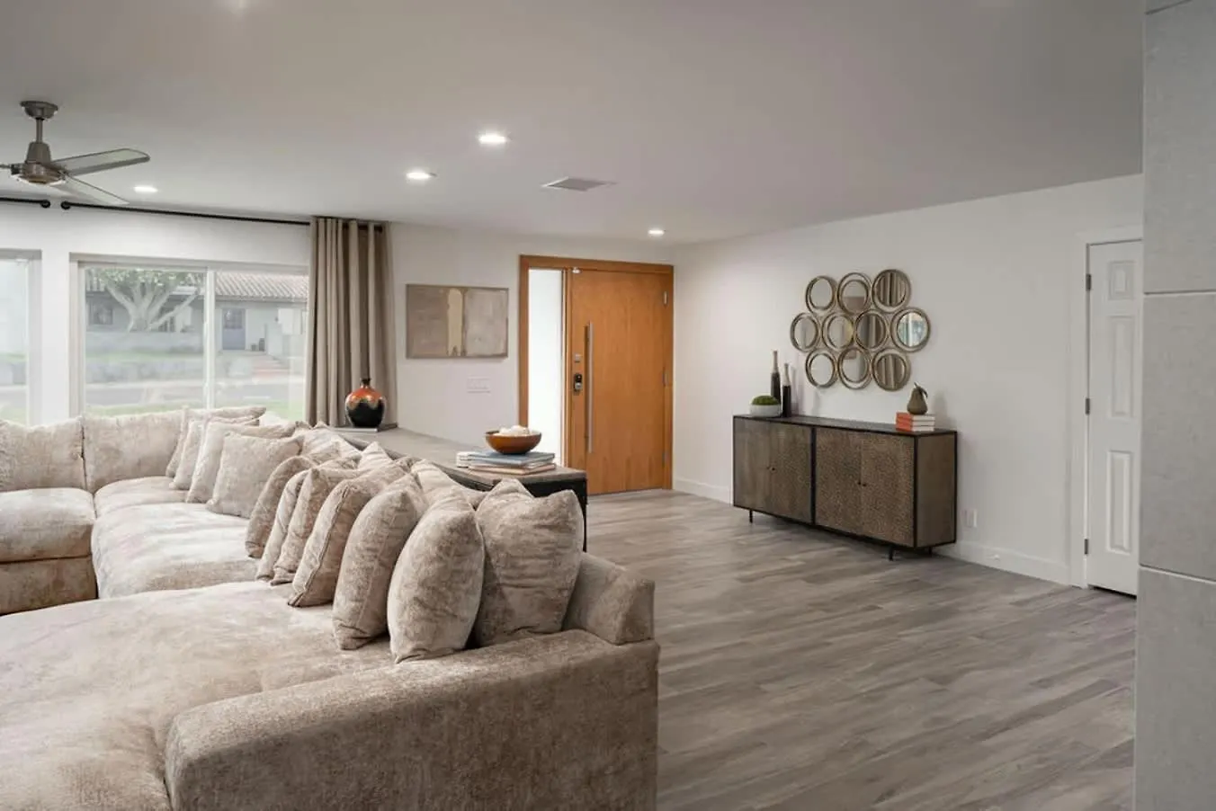 The Claremont - Chic Luxe Putting Green & Pool Phoenix